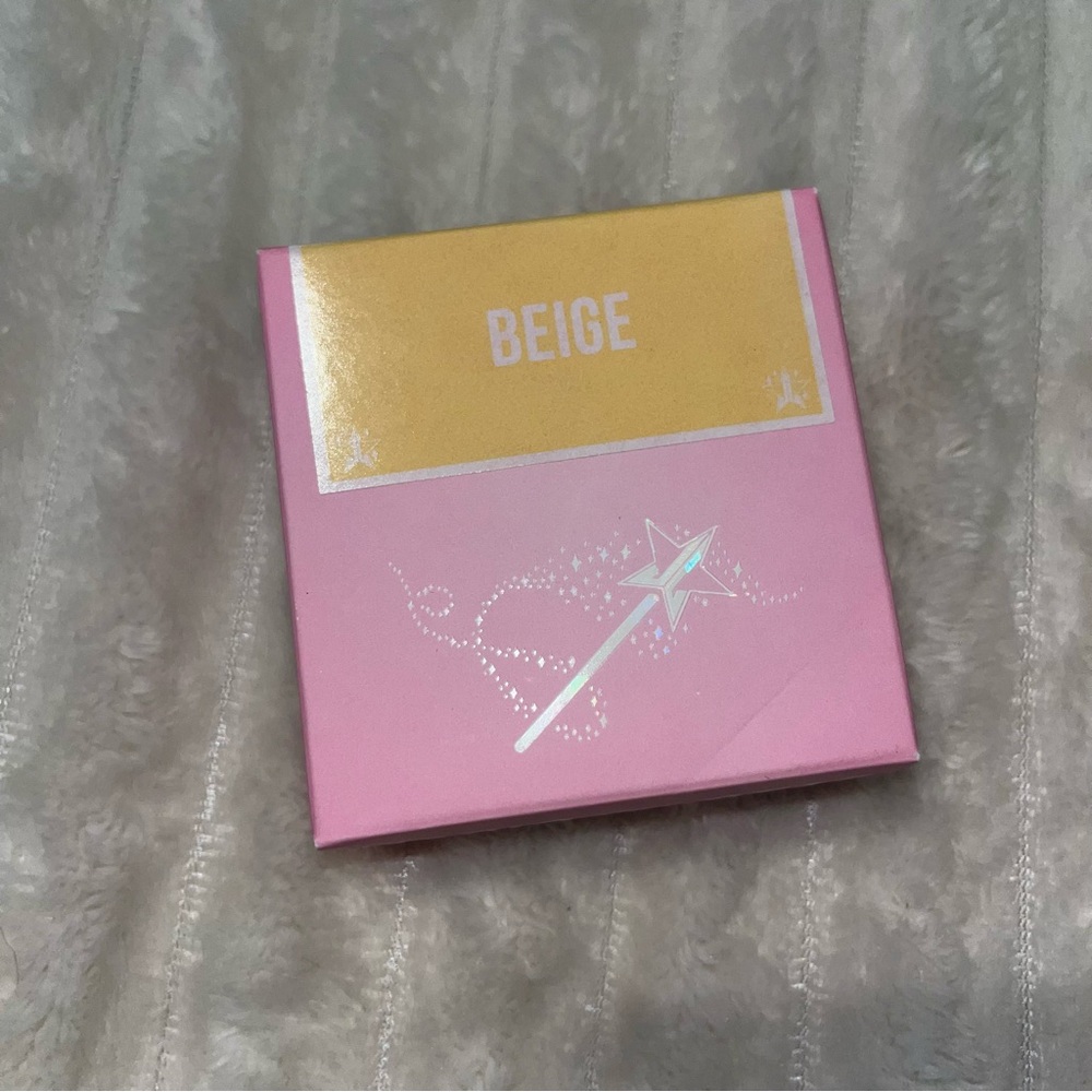 Jeffree Star Cosmetics MAGIC STAR™ Setting Powder • Beige